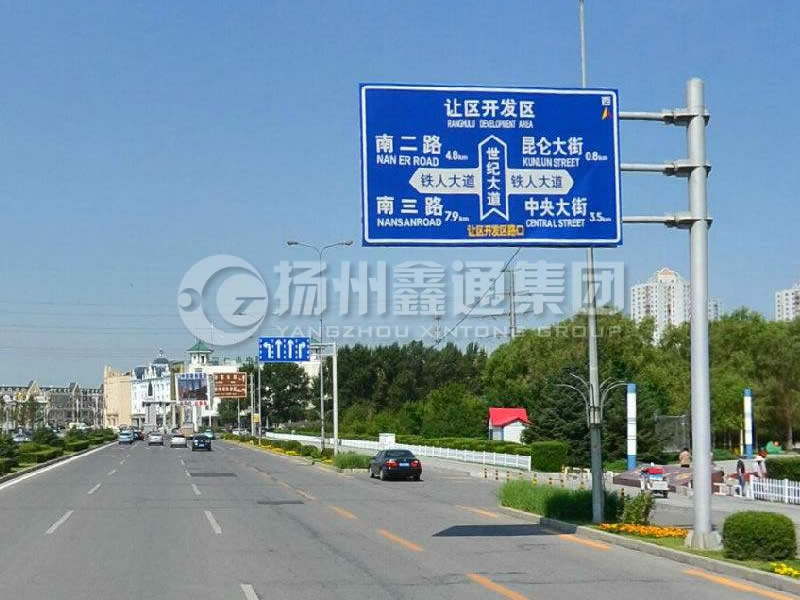 BZG-004，交通標(biāo)志桿，鍍鋅交通標(biāo)志桿