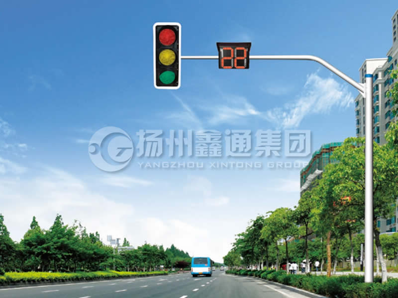 XHDG-010，彎臂信號燈桿，臨沂信號燈桿